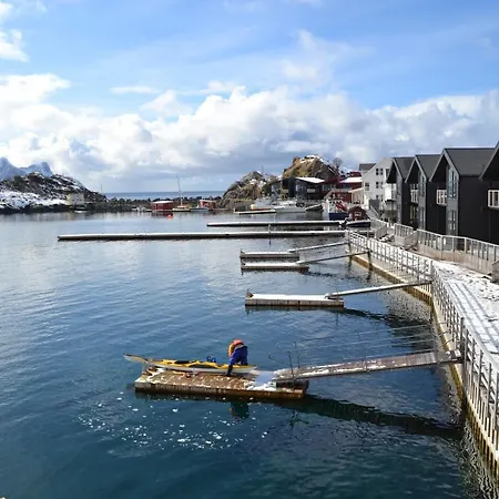 I Senja Hamn