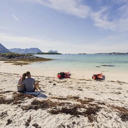 Hotel I Senja 4*
