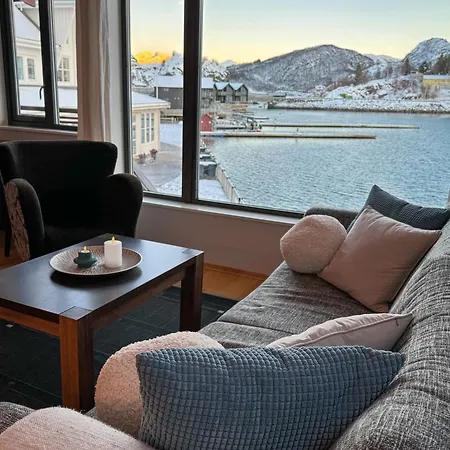 I Senja Hotel