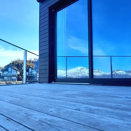 Hotel I Senja 4*