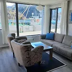 I Senja Hotel Hamn