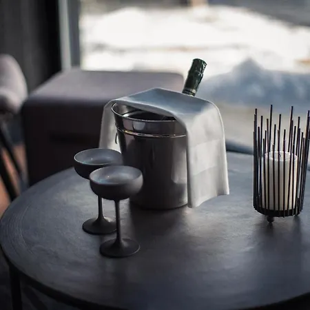 塞尼亚岛港口酒店 酒店 4*